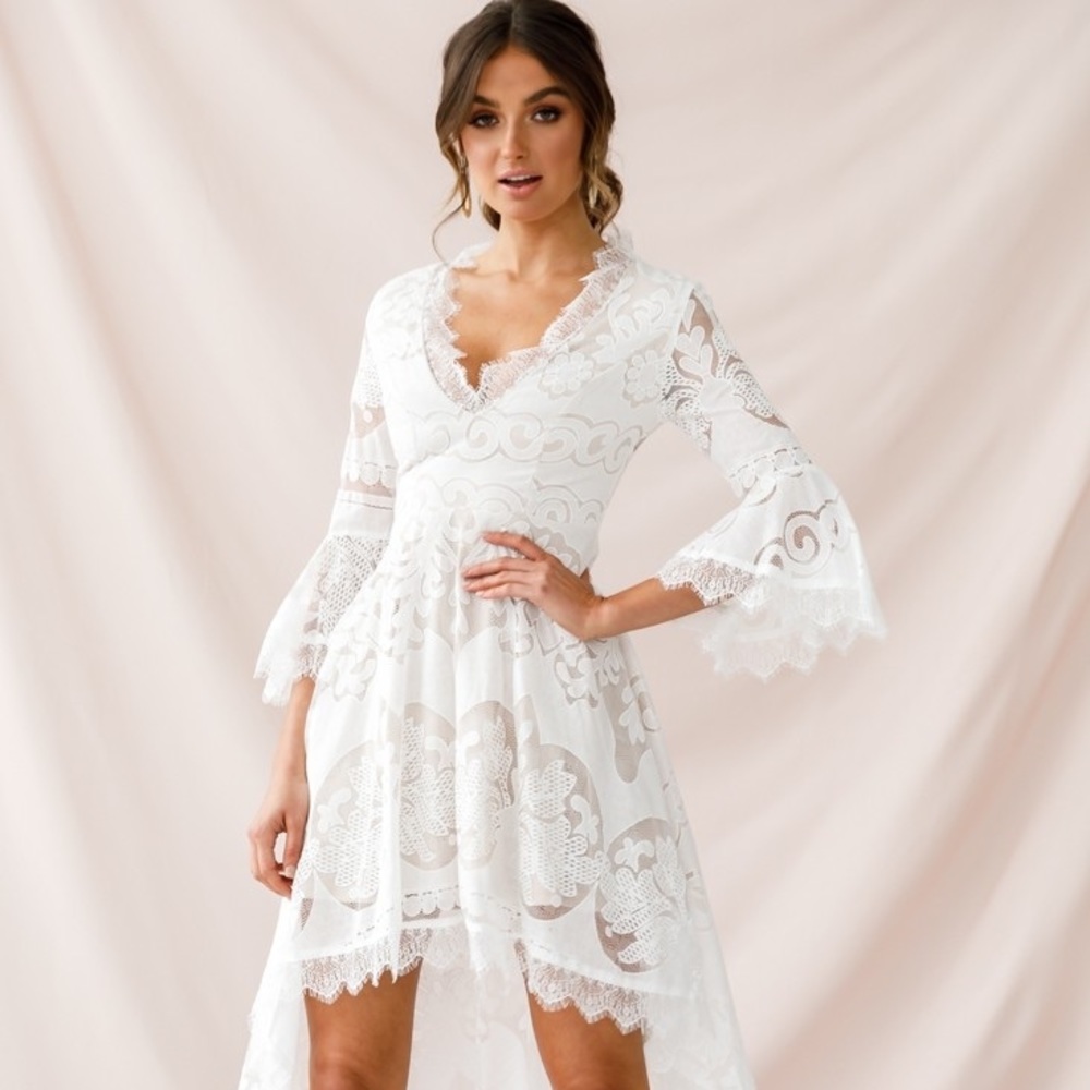 Selfie Leslie Chantilly High-Low Bell Sleeve Dress
